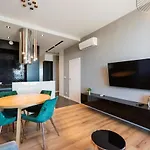 Praga 23rd Floor High-class By Bookinghost 아파트 바르샤바